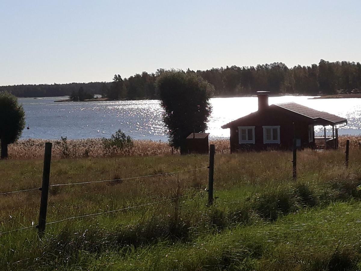 Holiday Cottage Tiira With Sauna House Raseborg Exterior photo